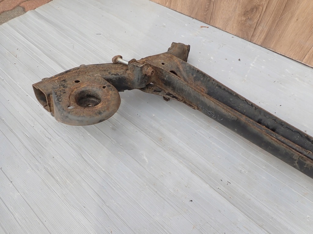 фото №9, Hyundai ix20 09- балка заднего подвеска