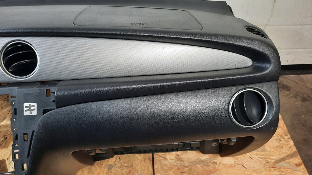 фото №8, Панель приладів приладова консоль mitsubishi outlander i 03-06r