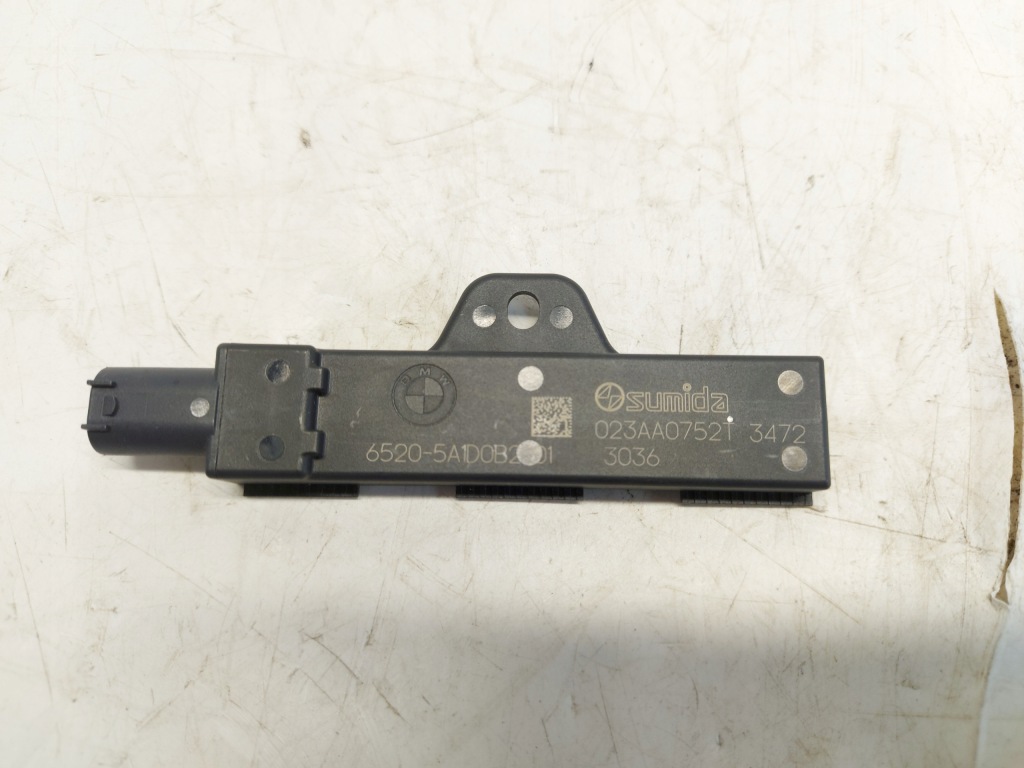 фото №1, Bmw 5 g60 530e x-drive модуль антенна keyless 5a1d0b2