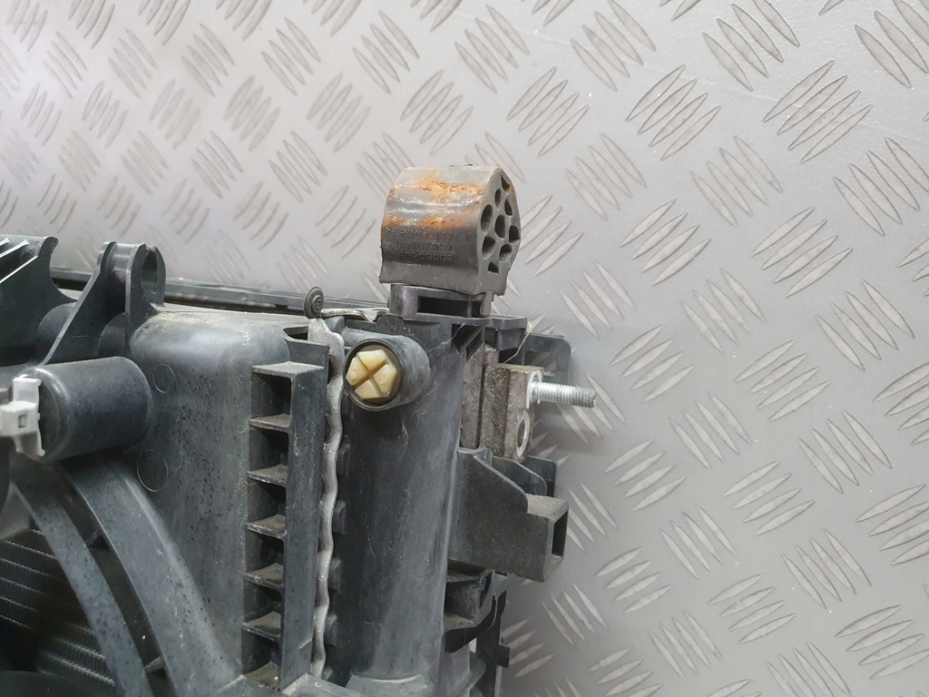 фото №7, Комплект радиатор радиатор insignia 2.0 cdti