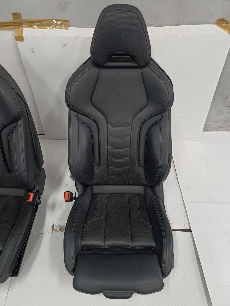 фото №7, Салон шкіра bmw g15 сидіння заднє сидіння обшивки sport jak nowe