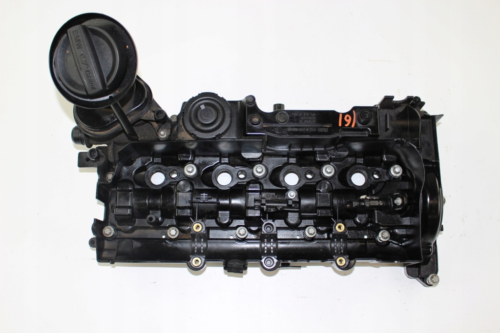 фото №1, Крышка клапанов bmw n47 8570820