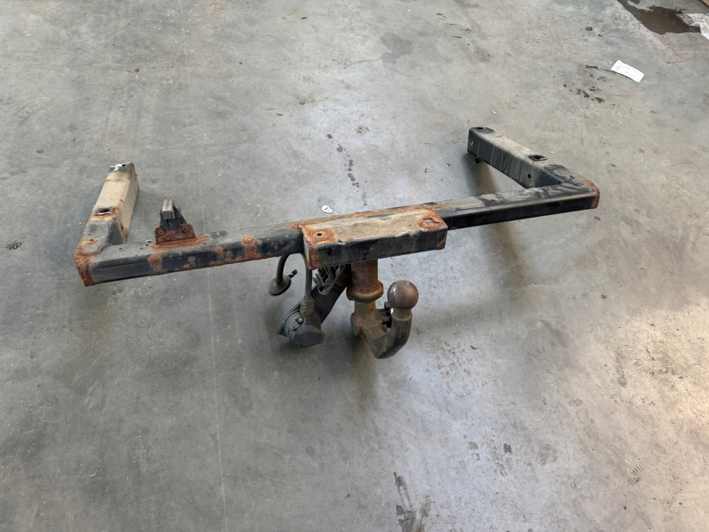 фото №5, Audi a4 b8 kombi hak буксирувальний модуль джгут