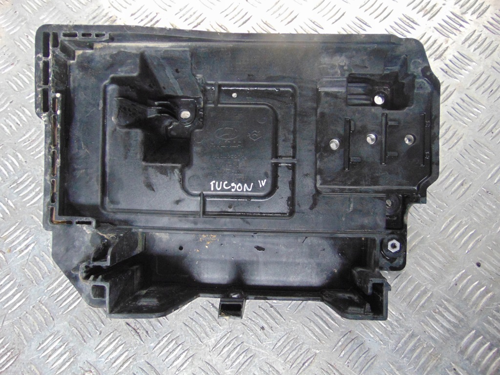 фото №1, Hyundai tucson iv основа акумулятор 20-