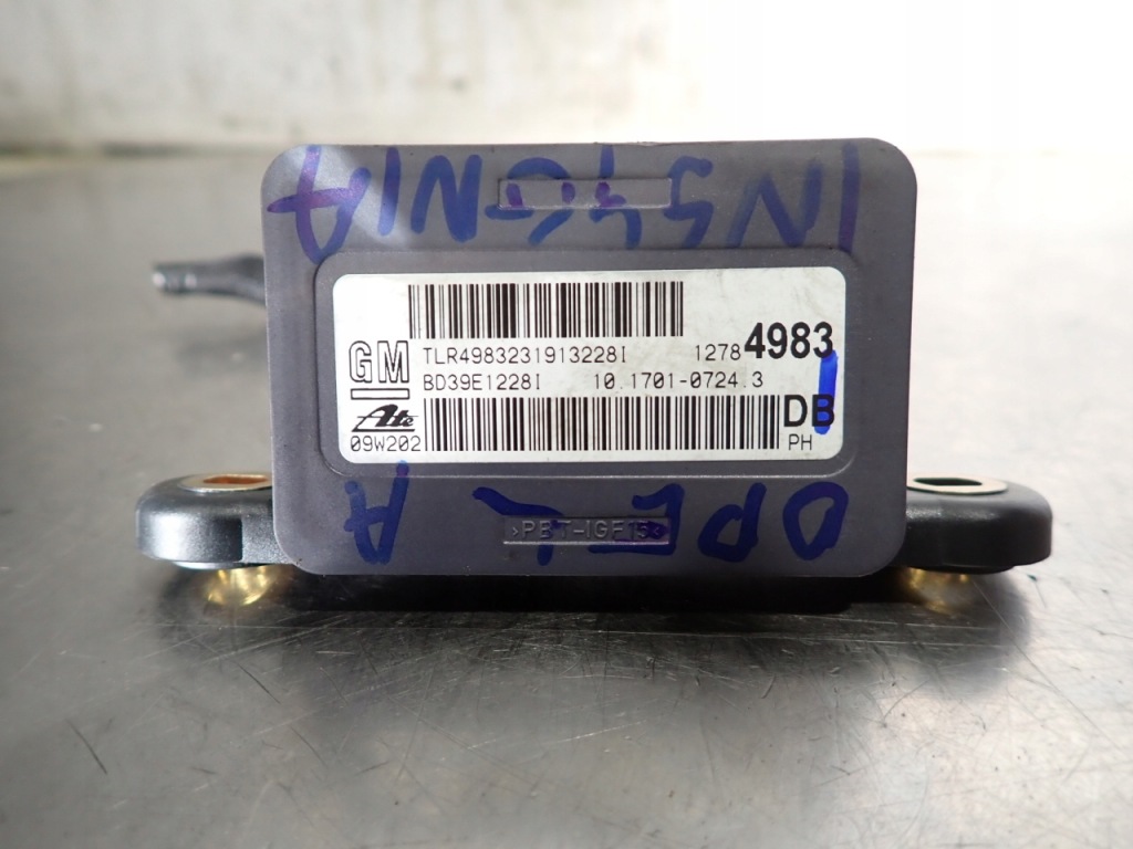 Купить Opel оригинальный номер 12784983