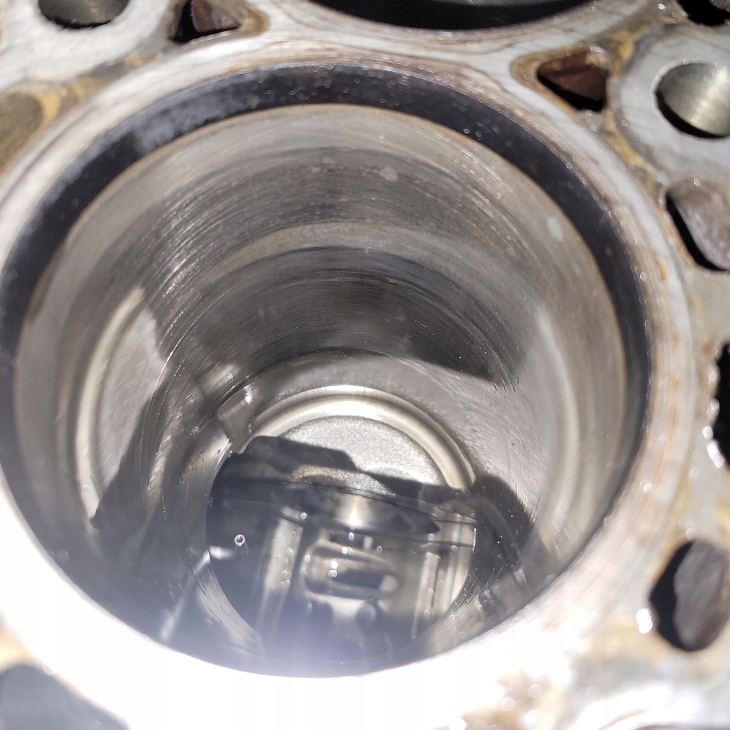 фото №8, Citroen c5 iii x7 блок двигателя dół 3.0 hdi 10trk1 dt20c