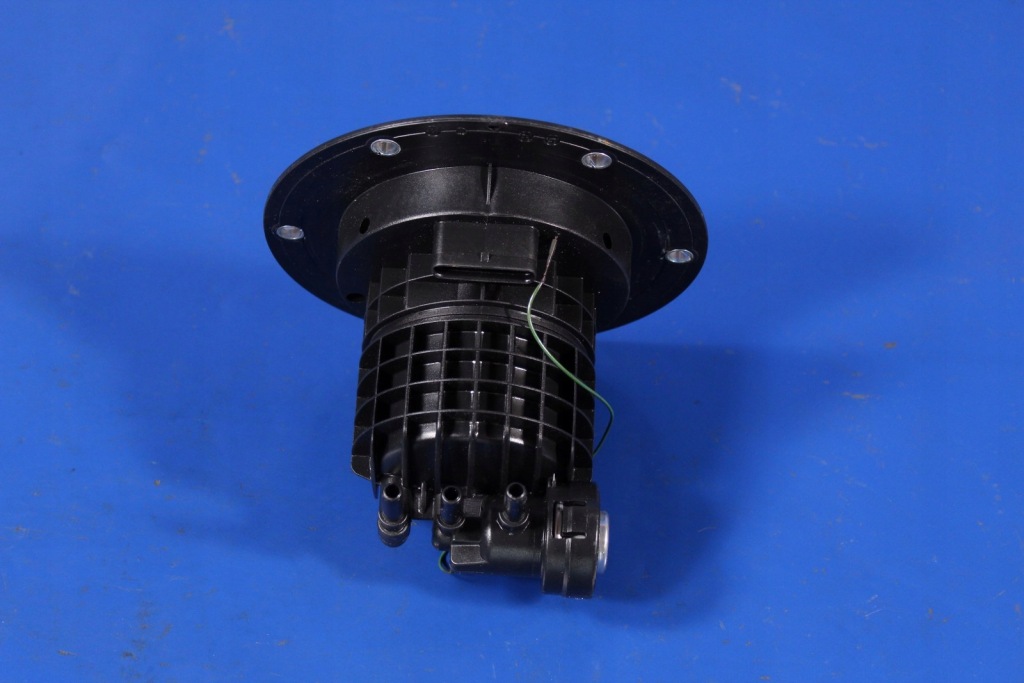 фото №3, Насос топлива поплавок mercedes slk w171 r171 1.8 06r