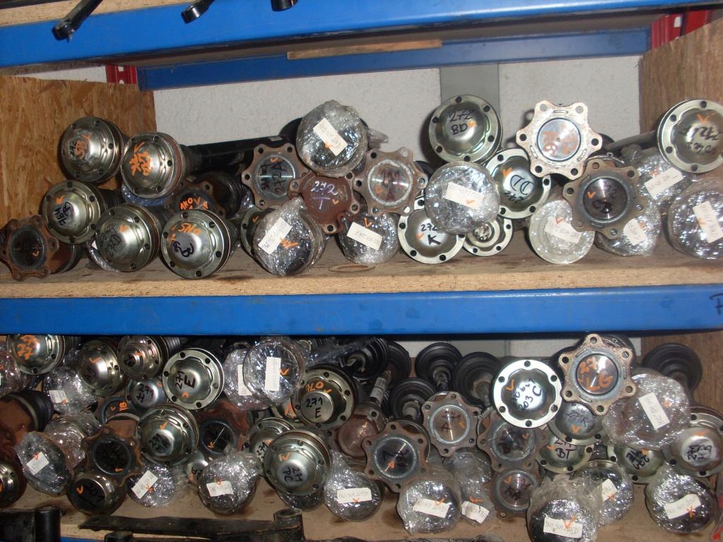 Bmw приводной вал 7647026 7647027 Цена