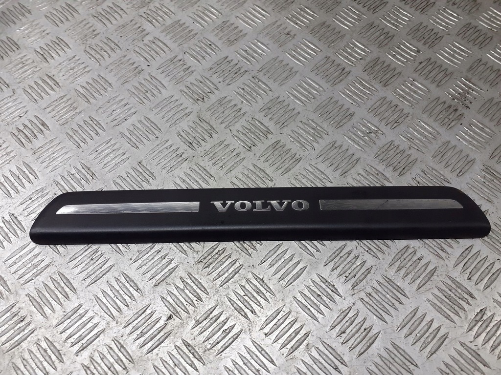 фото №1, Молдинг порог правый перед volvo v50 30744287