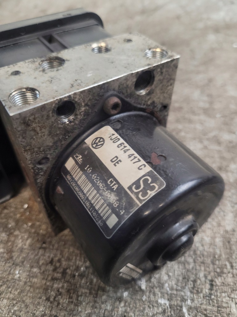 фото №6, Насос abs оригинальный номер 1c0907379d seat leon 01r. 1.9tdi