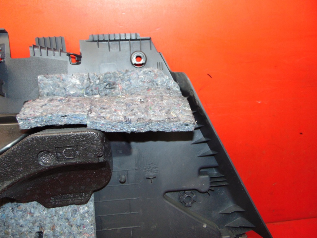 фото №10, Peugeot 3008 i t84 обивка багажника правая задняя