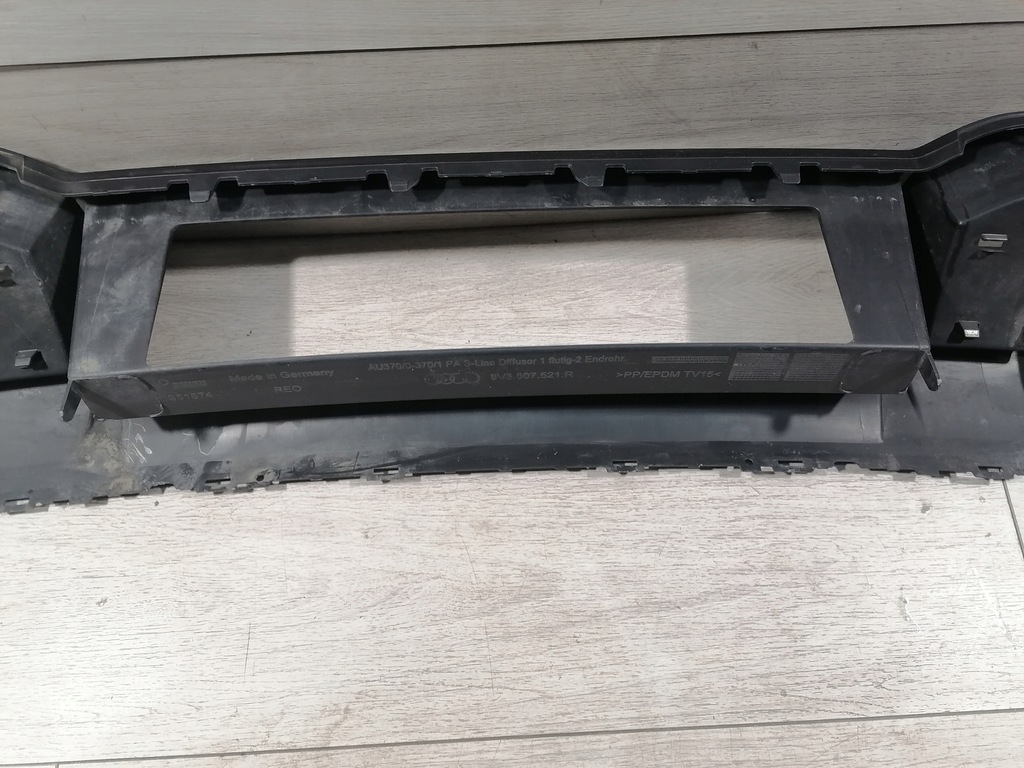 фото №10, Audi a3 s-line спойлер бампер задняя 8v3807521r