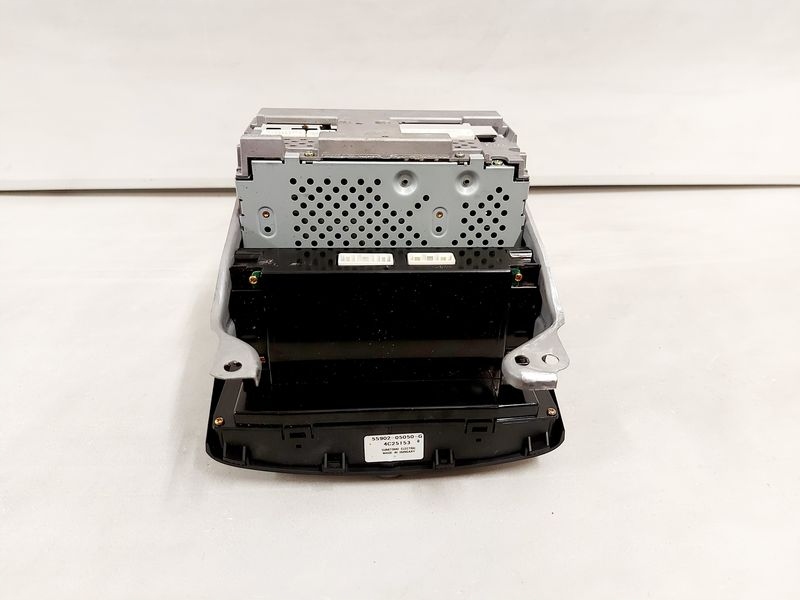 фото №3, Toyota avensis t25 рамка радио дисплей