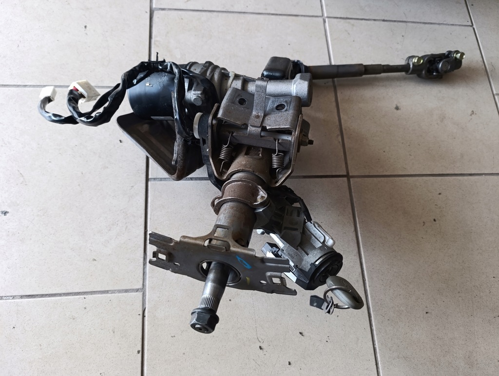 фото №10, Колонка усилитель замок зажигания ключ toyota yaris 3d 452000d030 оригинал