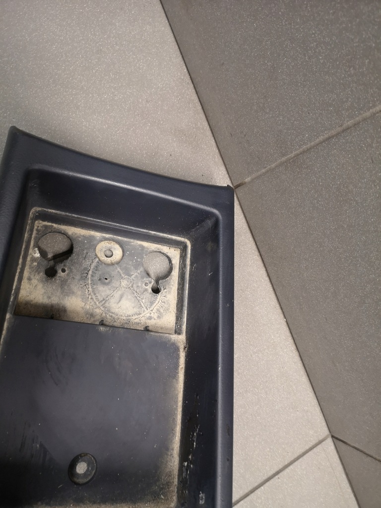 фото №10, Корпус тунель середнього audi a6 c6 4f0863244c