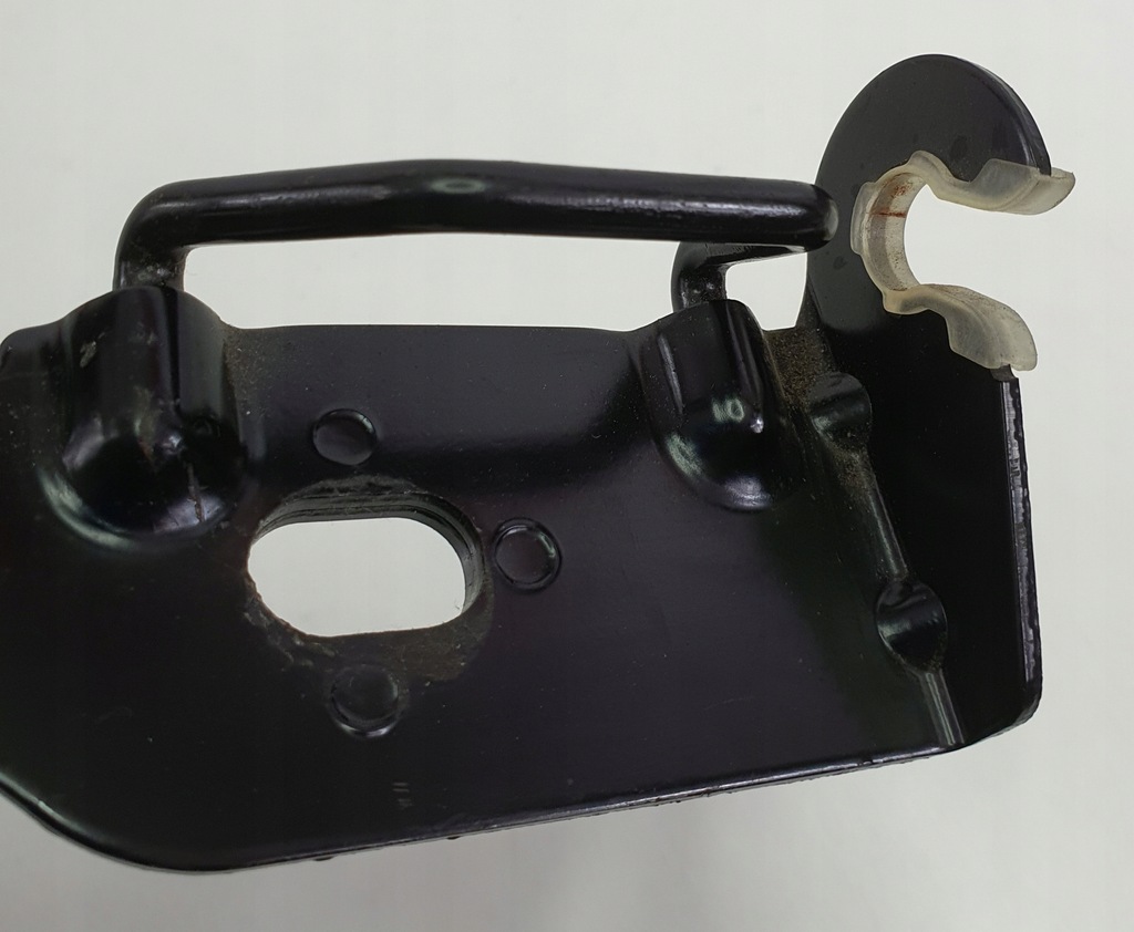 фото №5, Кронштейн кронштейн isofix правий задня jaguar xj x350