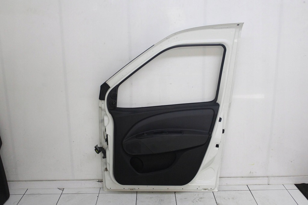 фото №9, Opel combo d fiat doblo ii 10r- дверь правое передние правый перед 249