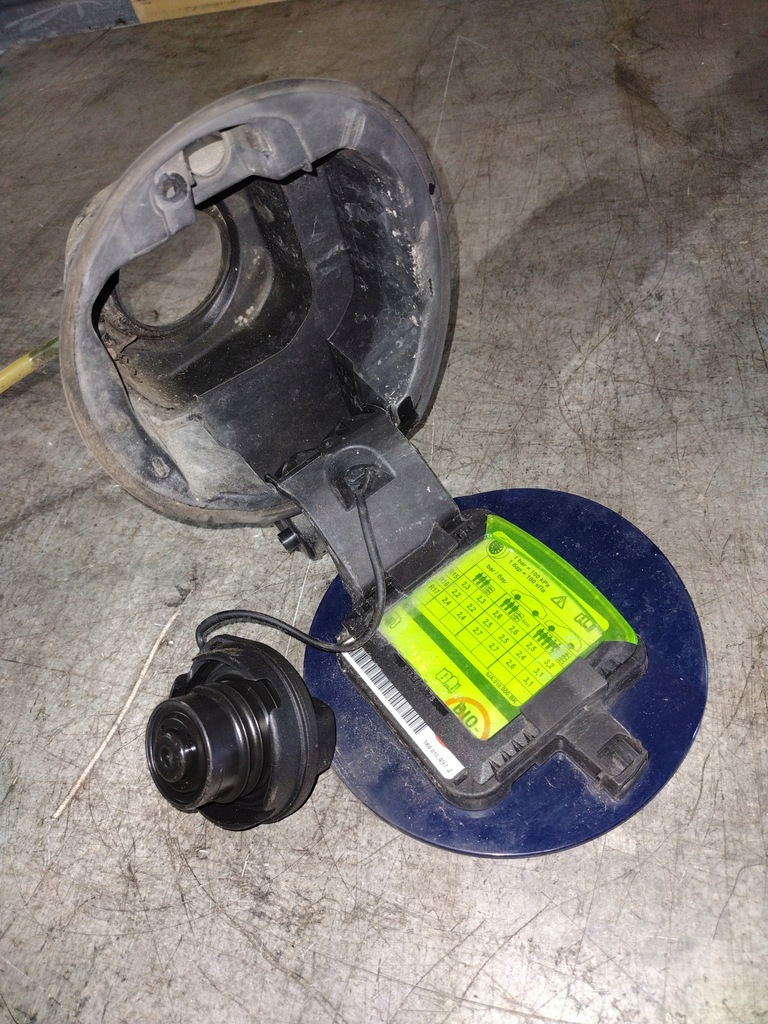 фото №6, Кришка заливної пального skoda rapid