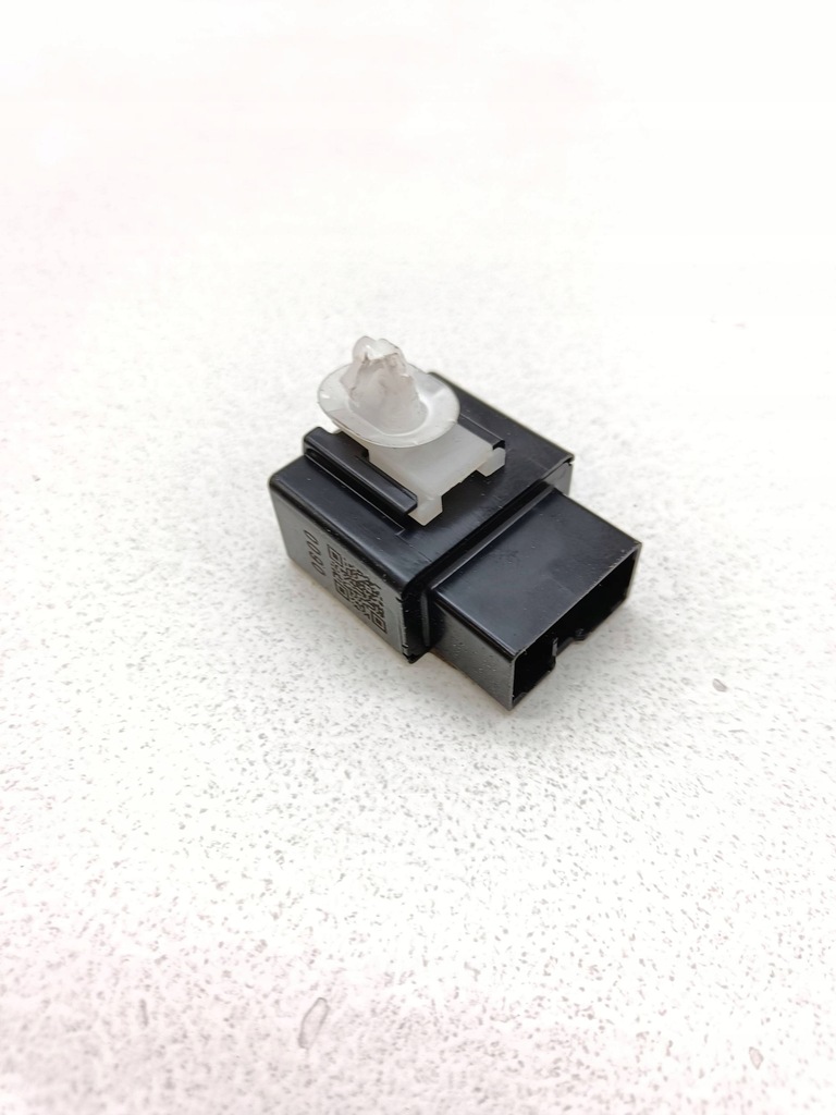 фото №1, Toyota avensis t270 2011 другое реле