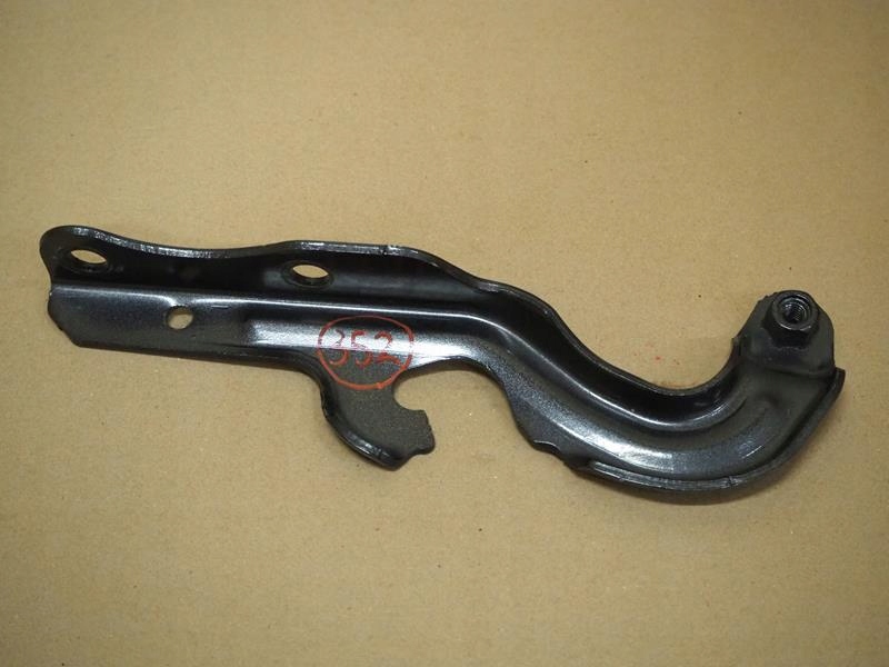 фото №1, Петля капот лівий jeep grand cherokee wk2