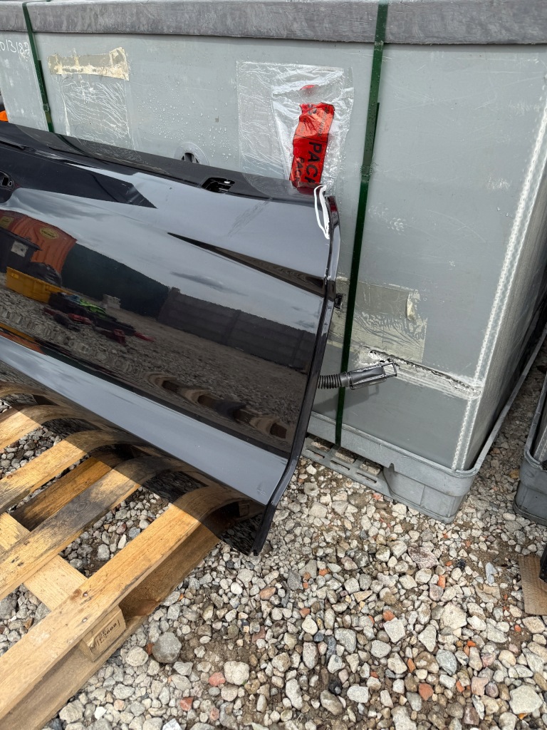 фото №3, Porsche taycan дверь правое перед передние