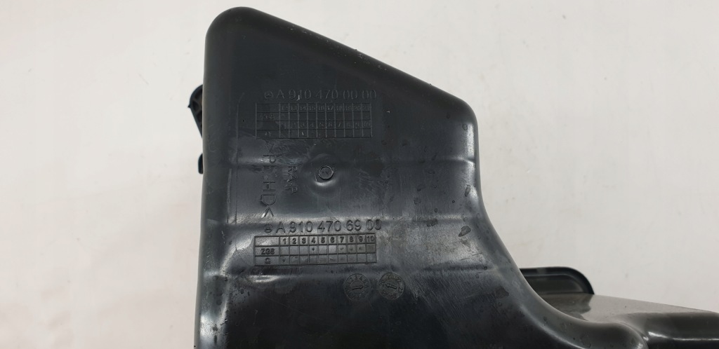 Бак насос adblue mercedes sprinter w907 w910 a0994711400 a9104706900 Цена