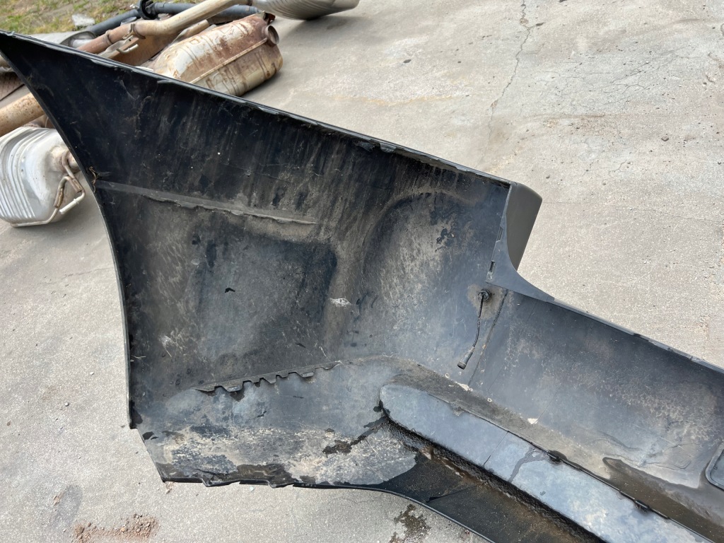 Bmw x3 e83 бампер задний pdc Оригинал