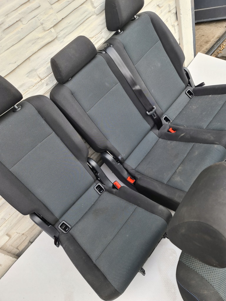 Caddy 2k5 комплект сидений в Украине