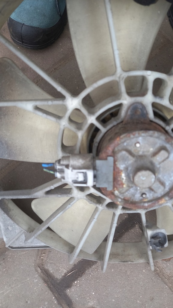 фото №4, Вентилятор радиатора toyota yaris 03r