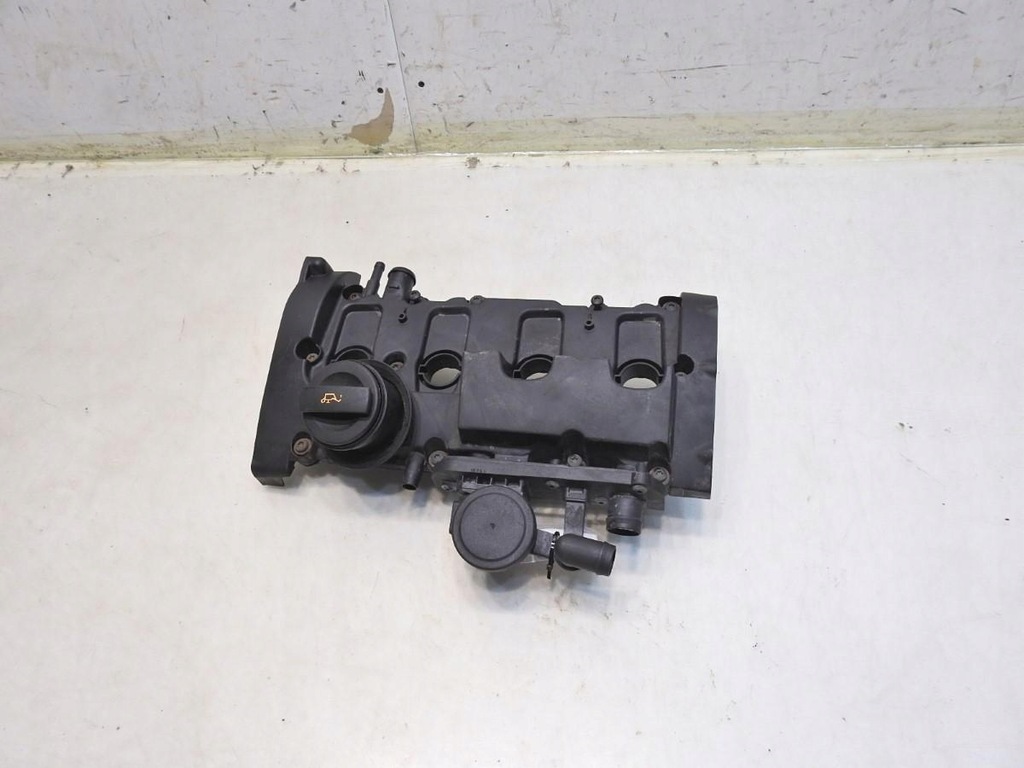 фото №8, Кришка клапанів audi a3 8p 2.0 t 06f129101c