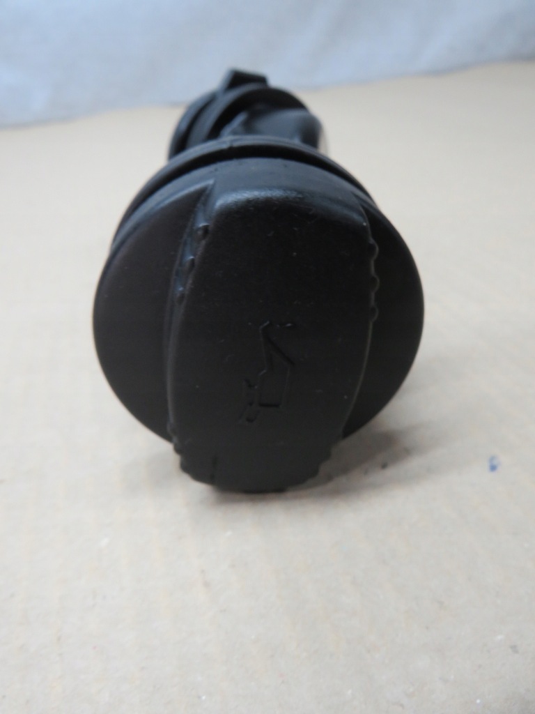 Mercedes 3.0 cdi труба заливна горловина оливи a6420160029 Доставка