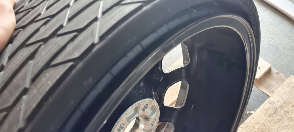 фото №11, Sq8 4m rsq8 q8 колесо докатка запасное 195/65/20 4m0601025gm sq7 4m q7