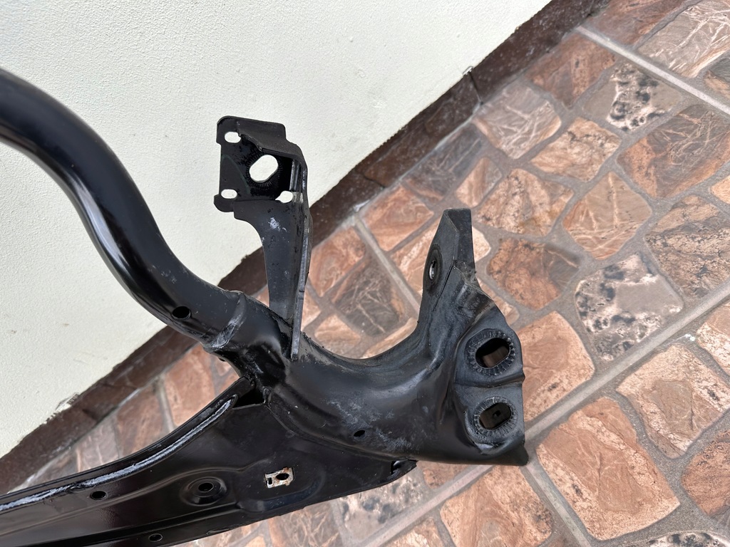 фото №13, Audi a4 b9 підрамник підрамник перед 8w1399347g