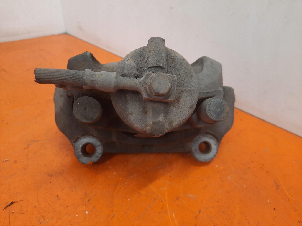 фото №4, Opel signum c 03-05 суппорт тормозной перед передний левый z22yh