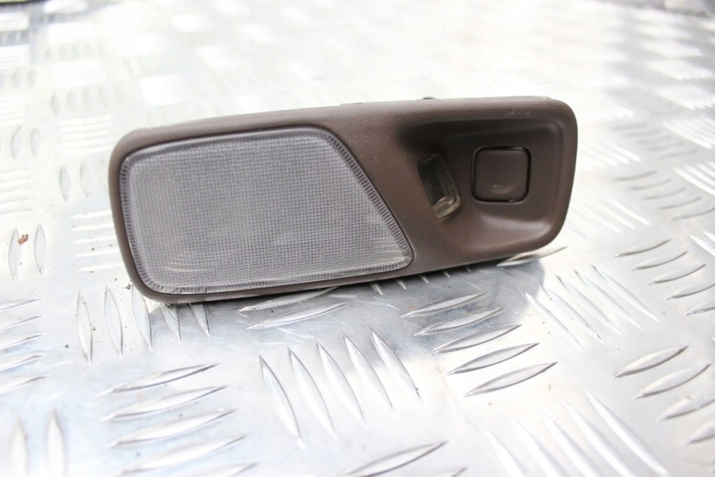 фото №2, Lexus ls400 89-94 лампа права задня освітлення