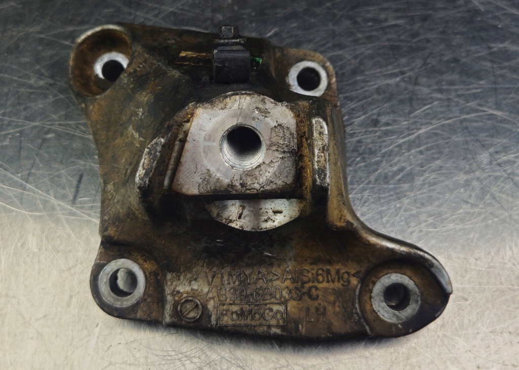 Купить Кронштейн двигателя ab39-6b033-c ford ranger iv 3.2 tdci