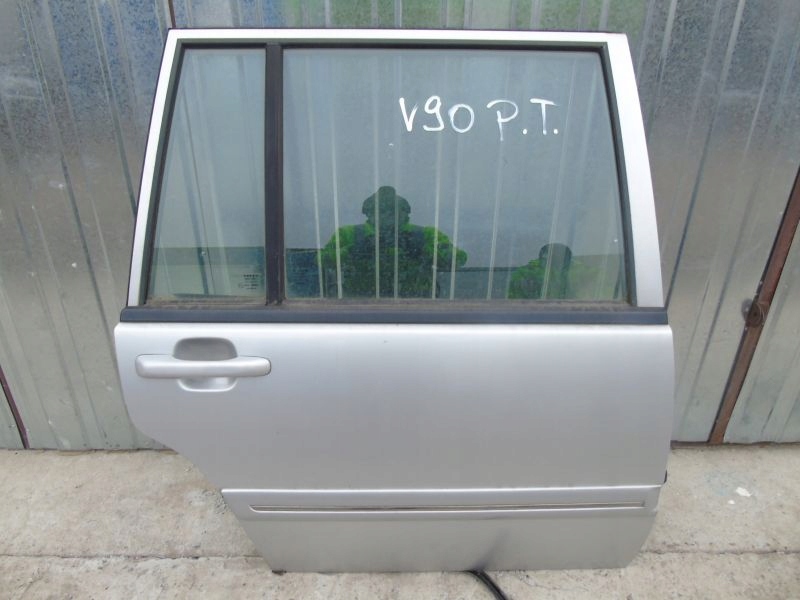 фото №1, Volvo v90 kombi дверь правый задняя задние ручка задняя