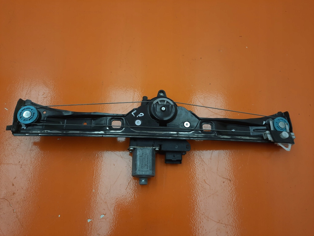 Citroen nemo 08-15 подъемник стекло перед левый 130822398 8hs в Украине