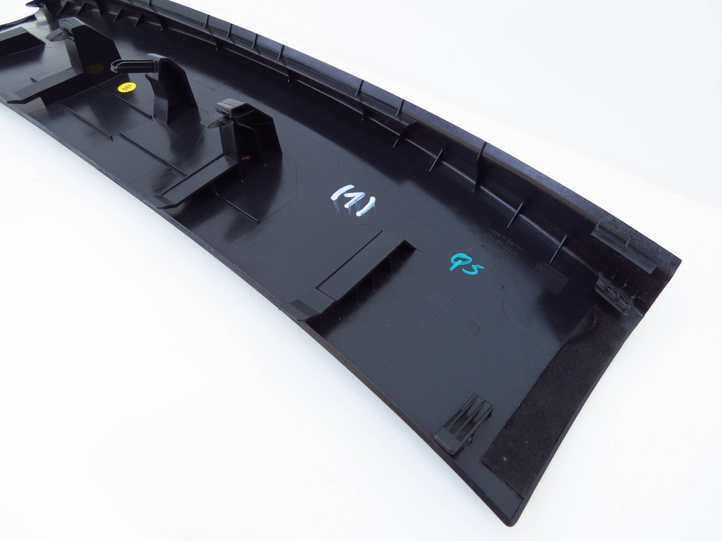 фото №10, Защита обивка завершение потолочный багажника 8r0867839b audi q5 8r