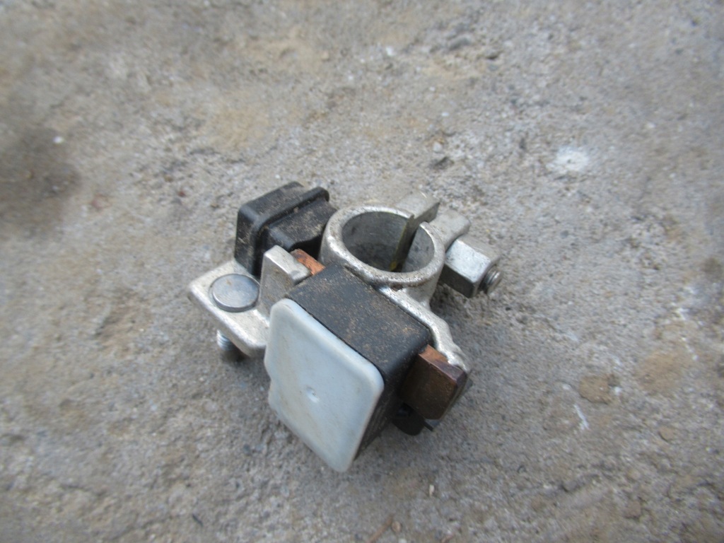 фото №1, Sandero ii lift 2019 r. 0.9 900 tce клемма a4539054500