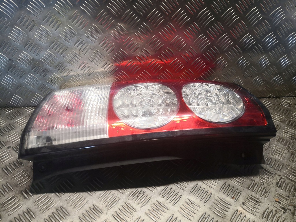 фото №3, Land rover discovery 3 - lr3 левая сторона лампа задняя