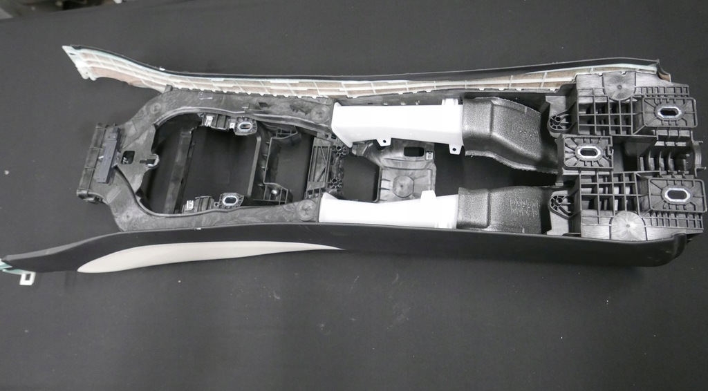 фото №7, Bmw g30 g31 туннель средний elfenbeinweiss