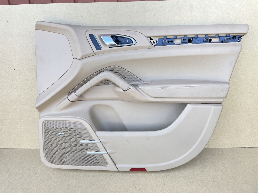 фото №1, Оббивка обшивка двері правий перед porsche cayenne