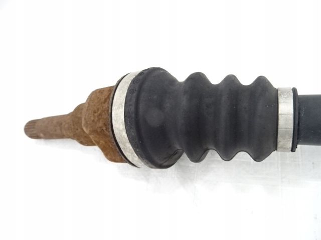 Peugeot 208 рестайлинг  1.2 vti приводной вал шрус  правая механическая коробка передач 2019r. Киев