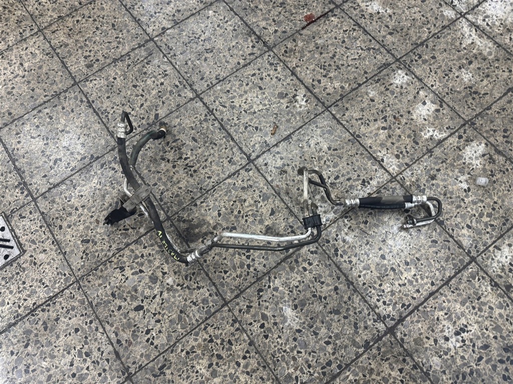 фото №2, Шланги трубки провода усилителя герметичные renault master 4 iv