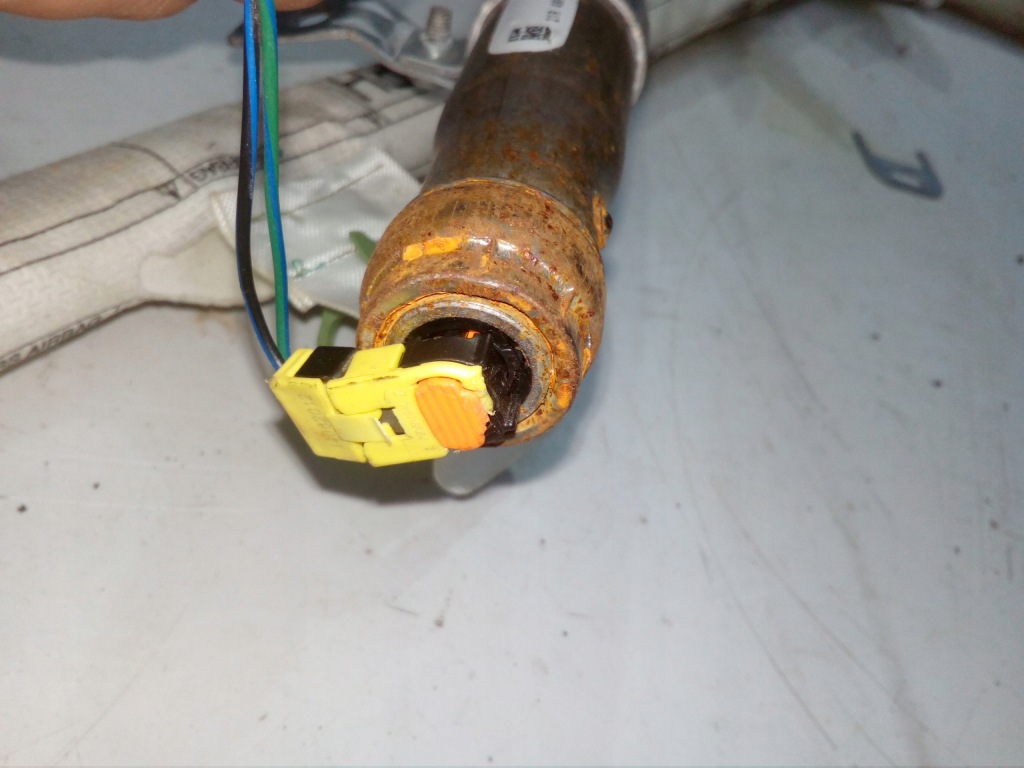 фото №3, Land rover discovery iv lift - шторка безопасности правая кровельная