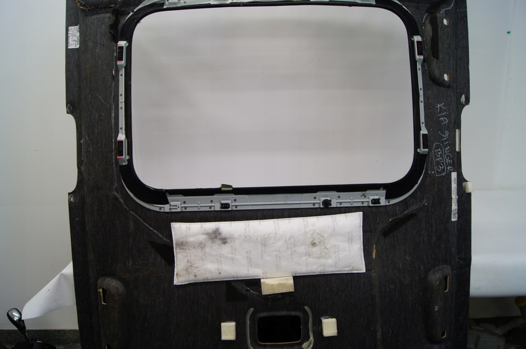 фото №8, Стеля люк kia stinger eu