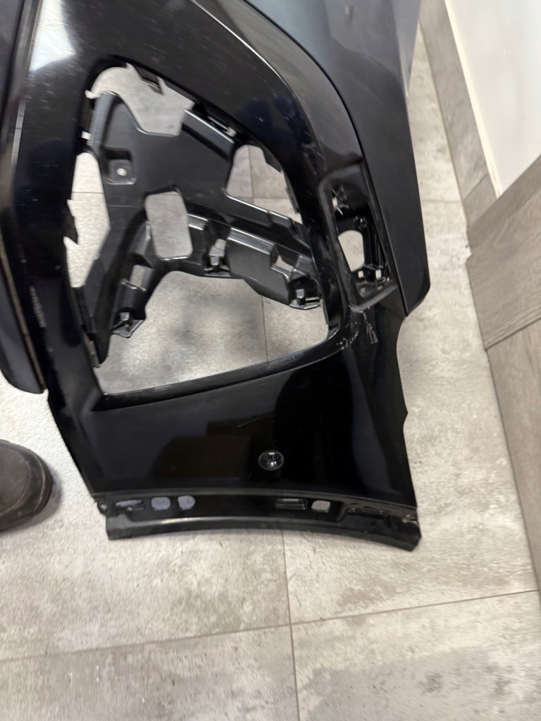 Бампер передний с решетка радиатора audi e-tron lift 23 q8 s-line омыватель 6xpdc Доставка