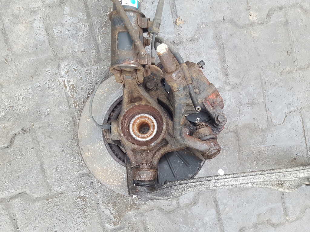 фото №5, Hyundai i40 1.7 crdi amortyzarot поворотний кулак права