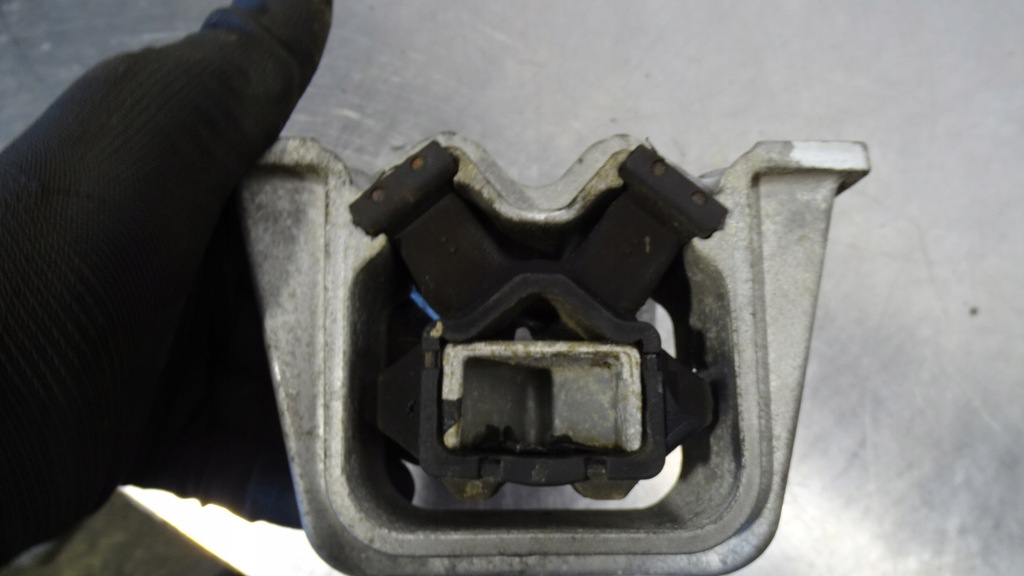 фото №9, Кронштейн двигуна renault twingo ii 1.2